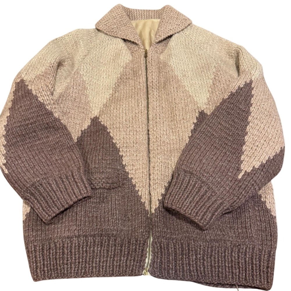 Vintage Hand Knit Cozy Diamond Chunky Wool Zip Up Sweater Shawl Collar Tan 1970s